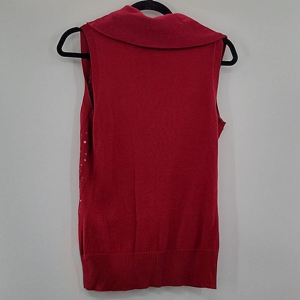 3 For$20 Apt.9 Maroon sleeveless sweater w/ sequence size M - Picture 6 of 7